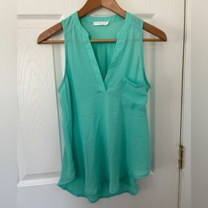 Women’s XS Teal V-Neck Sleeveless Blouse By Lush